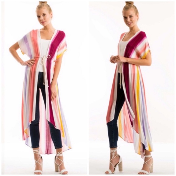 ☀️LAST3️⃣//BLUSH PINK STRIPED KIMONO - Picture 3 of 7